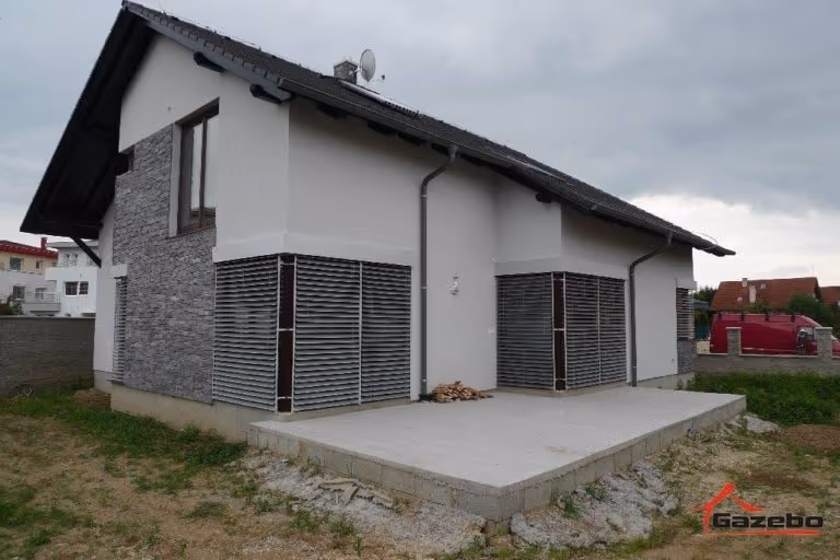 Rio in Senec — before