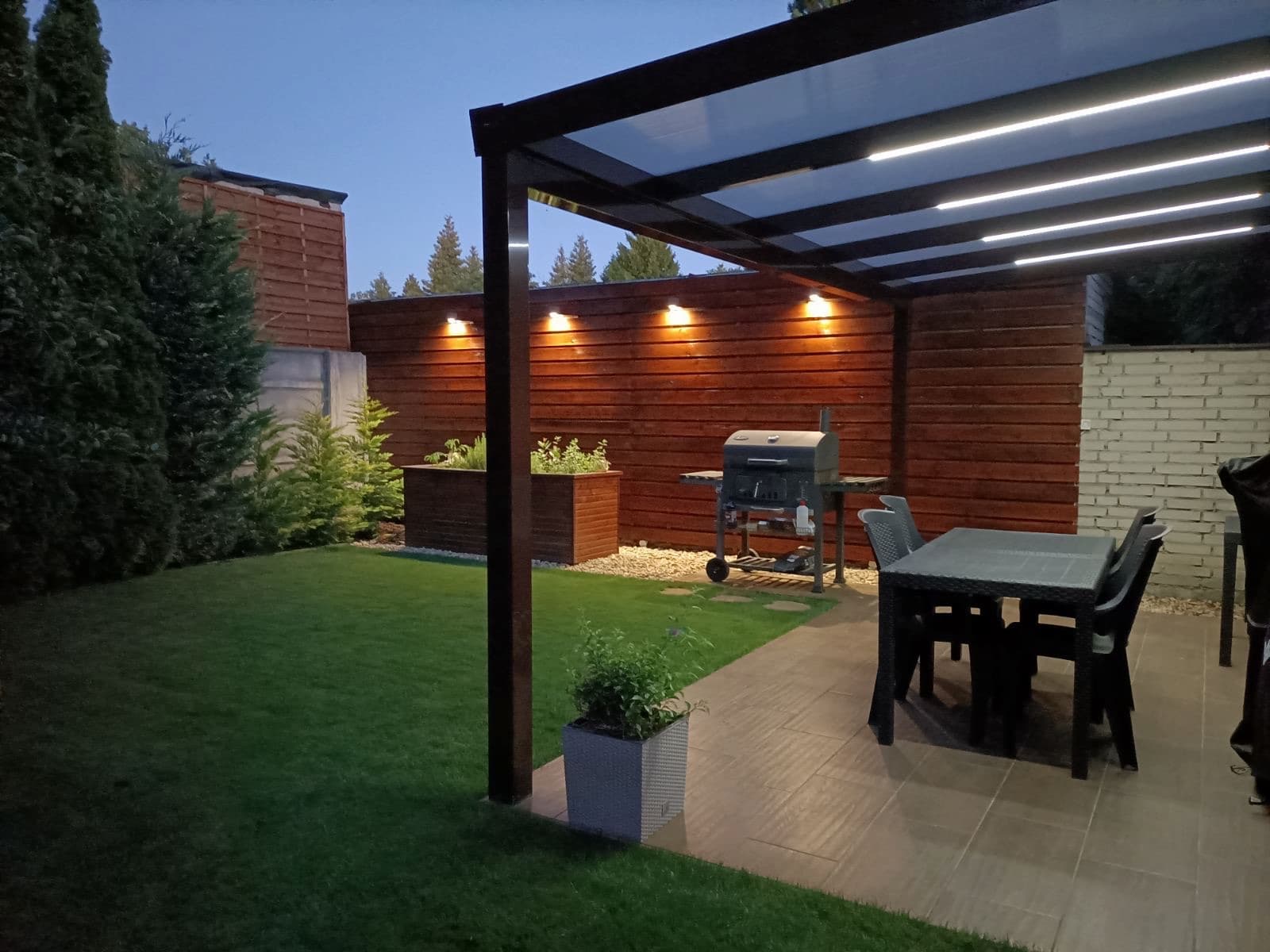 Hliníkový prístrešok Gazebo