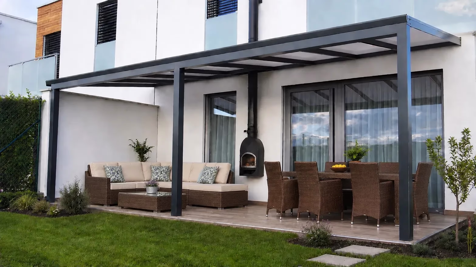 Hliníková pergola na mieru v Galante — pergola na terasu a carport