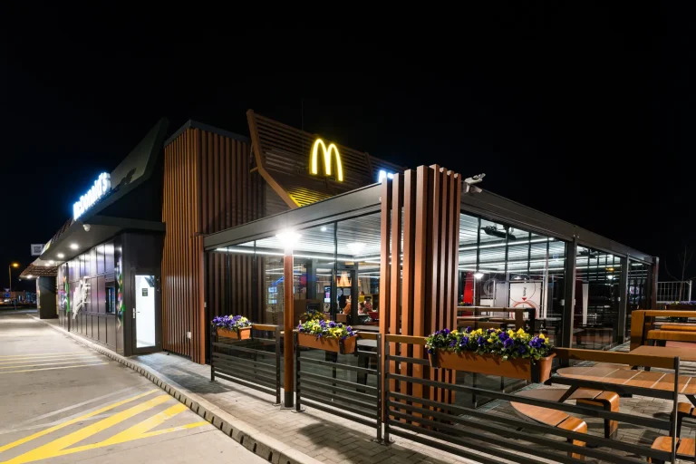 exkluzivna bioklimaticka pergola a zimna zahrada