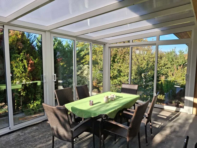 zimna zahrada a hlinikova pergola